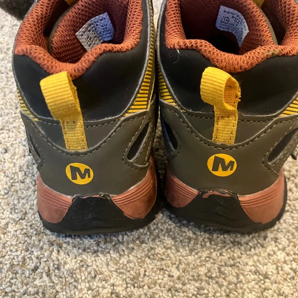 Merrell M-FST Mid A/C Waterproof Kids Hiking Boots Olive Orange MK261289 11M